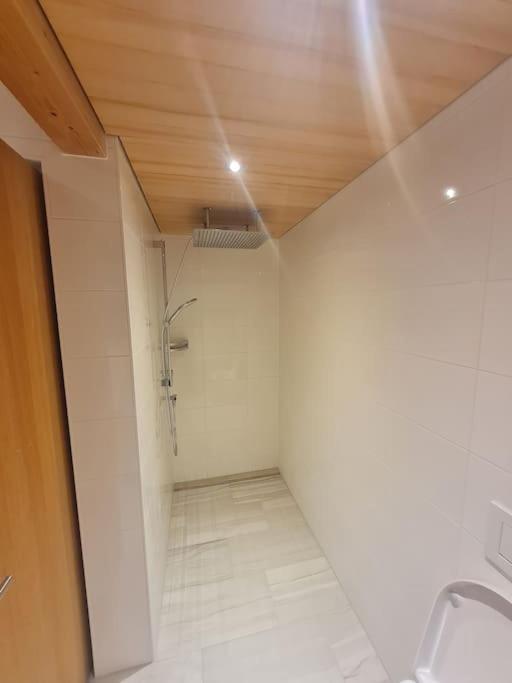 Grosszuegige Ferienwohnung Am Skigebiet Boedele Mit Rheintalblick Dornbirn Exterior foto